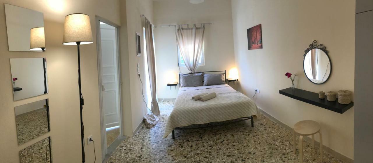 Sunshine'S House Near The Beach, 10 Min From The Airport Artemida  Esterno foto